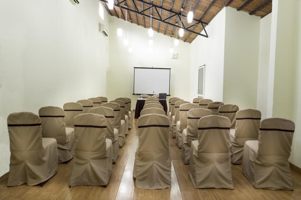 Hm Suites & Studios Bengaluru Zewnętrze zdjęcie