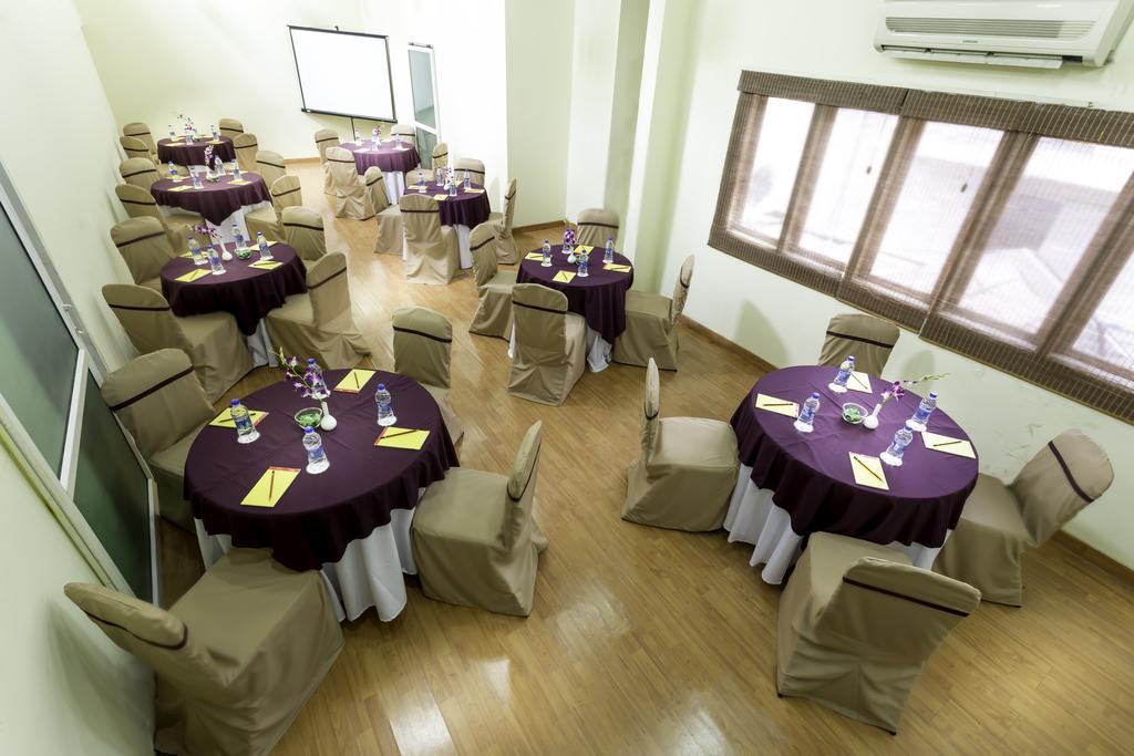 Hm Suites & Studios Bengaluru Zewnętrze zdjęcie